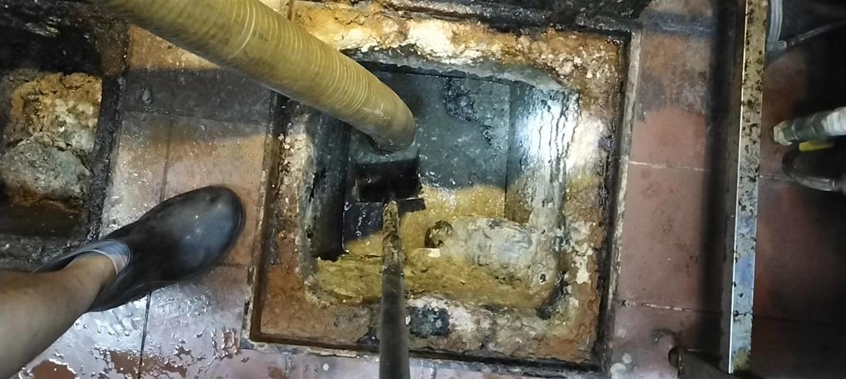 凤阳污水池清理一般都有毒气，怎么预防中毒呢？